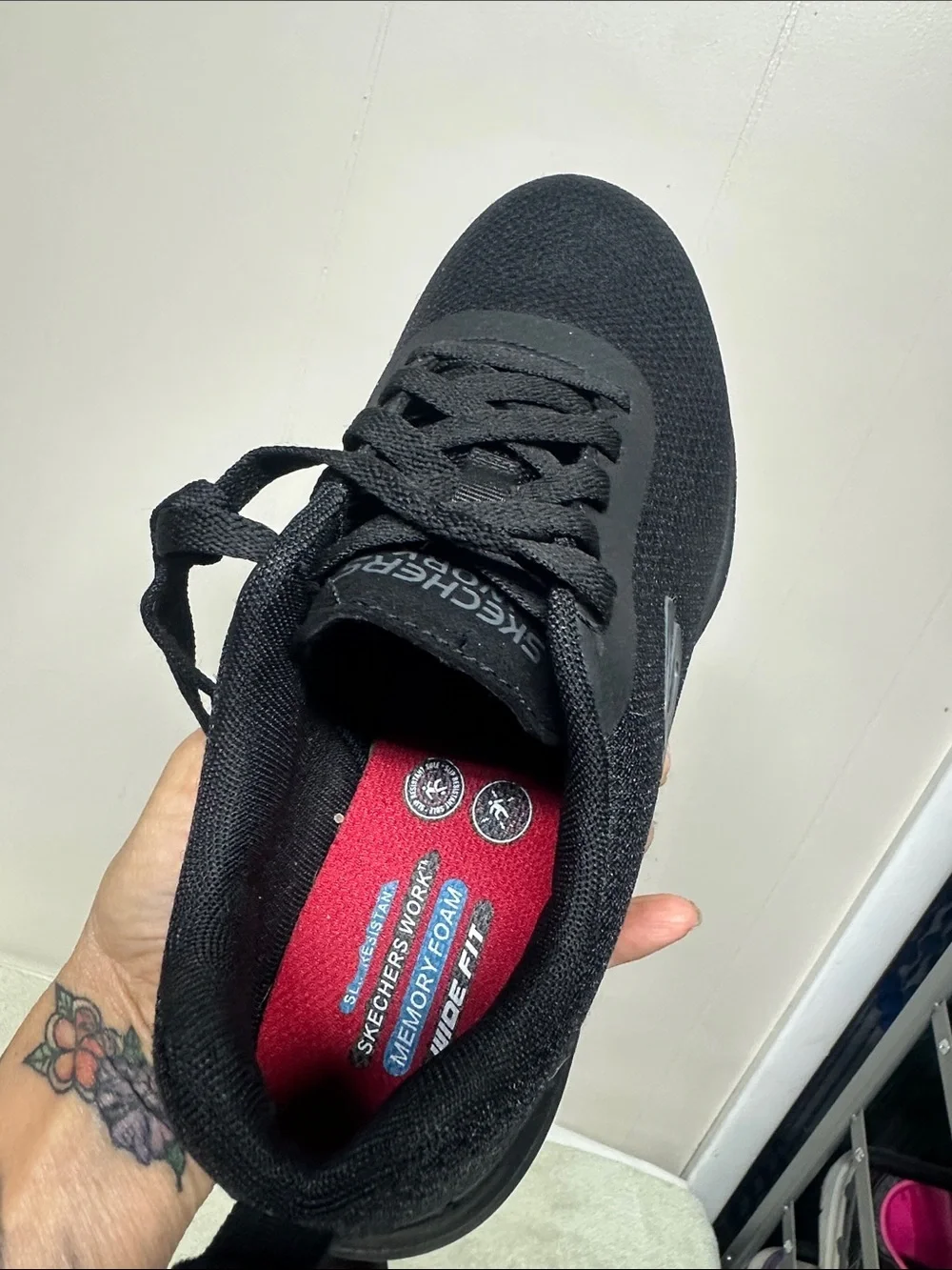 Skechers Men’s Black Athletic Lace-Up Sneakers